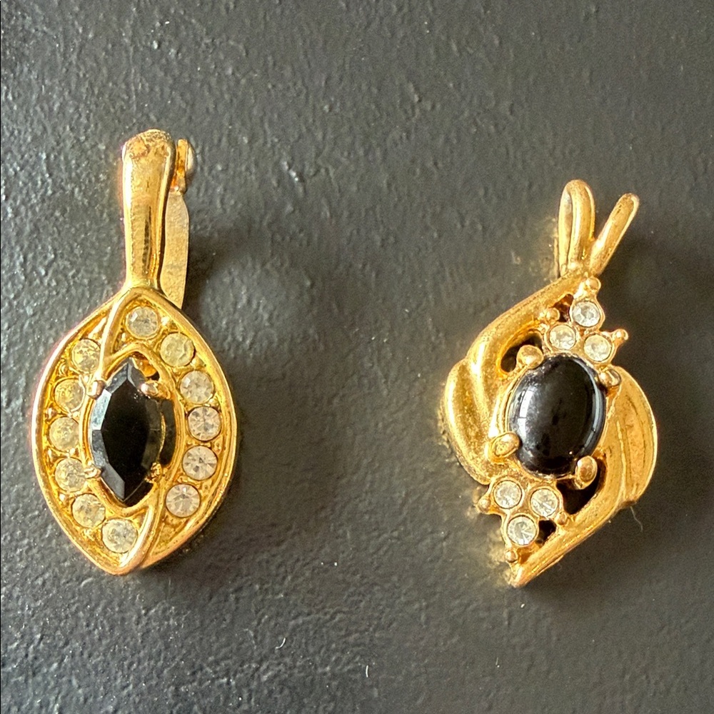 Elegant Gold and Black Stone Earrings set